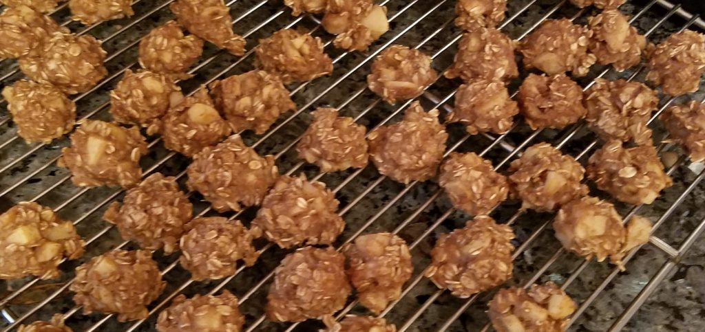 Cooked oatmeal balls