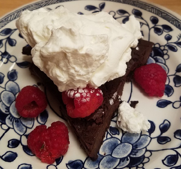 Flourless chocolate cake