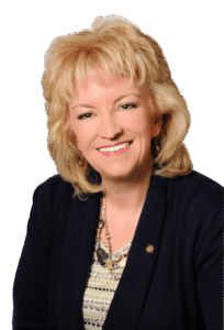 Jennifer Fink host of Fading Memories Podcast